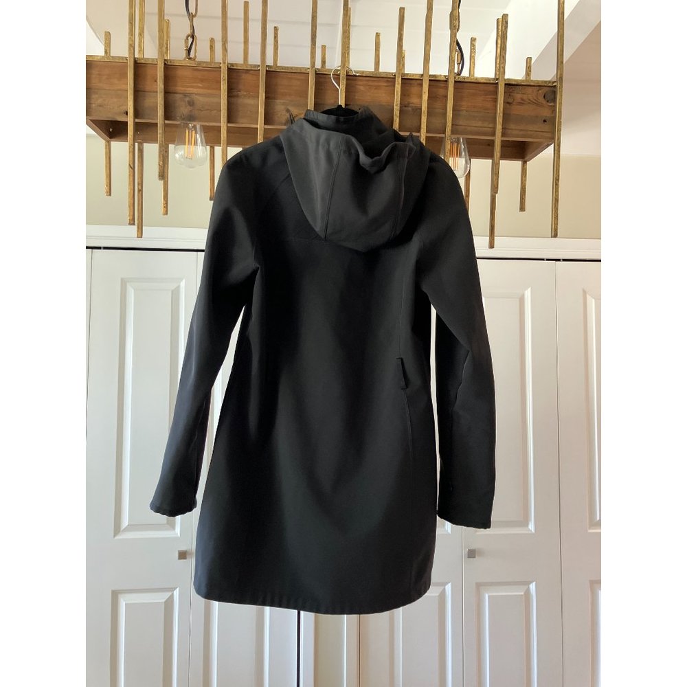 NORTHFACE waterproof midlength black jacket